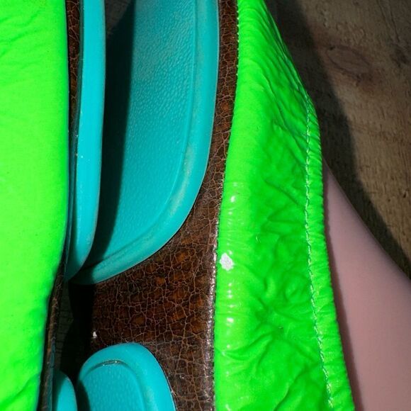 Tieks Ballet Flats  Size 5 Galactic Green Neon
Excellent condition - Picture 8 of 10